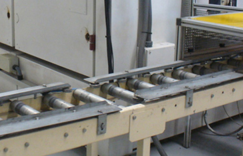 某工艺品公司定制工作台